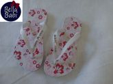 Chinelo com estampa em tecido
